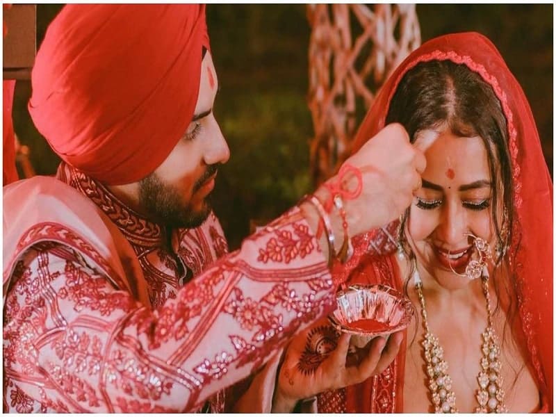 Neha-kakkar-rohanpreet-singh-wedding