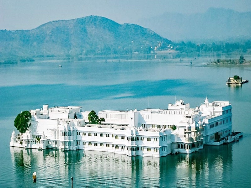 Taj Lake Udaipur
