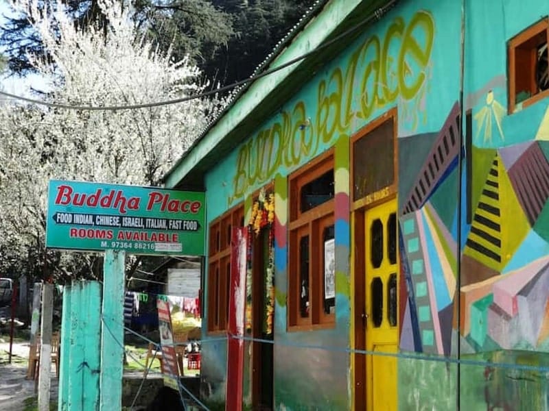 Buddha Cafe in Kasol